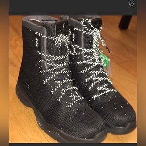 Jordan Future Boot Sz 9 mens